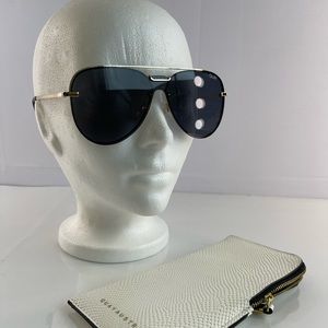 Quay Australia sunnies